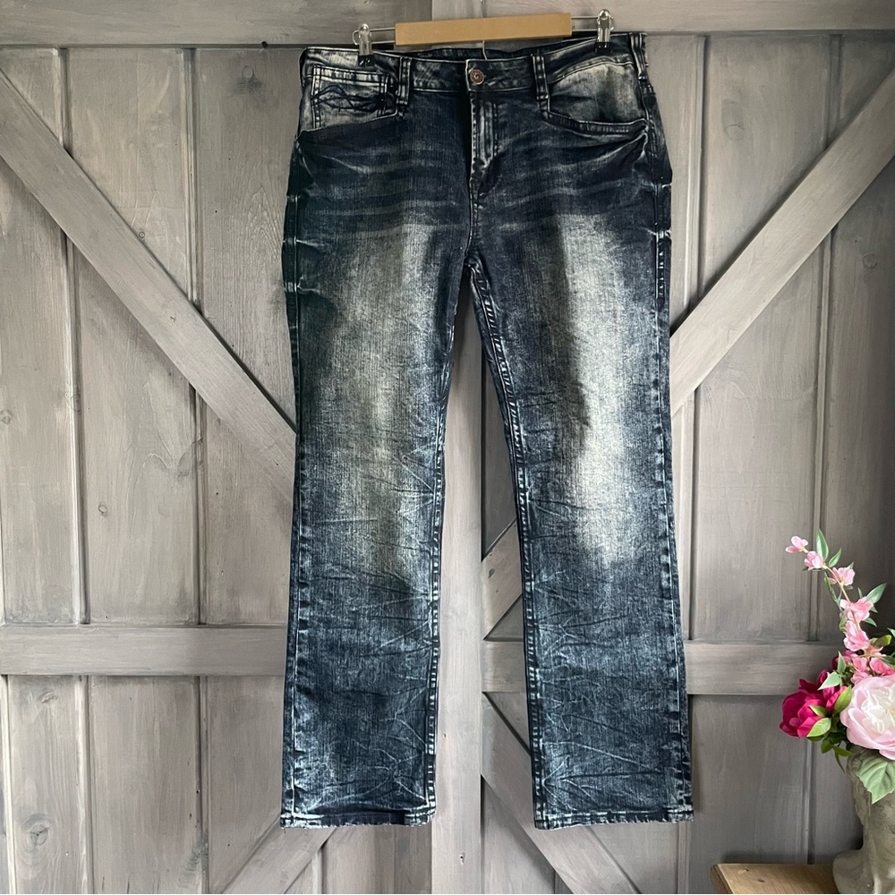 Cowgirl Tuff Women's Boot Cut Jeans - Black and Gray